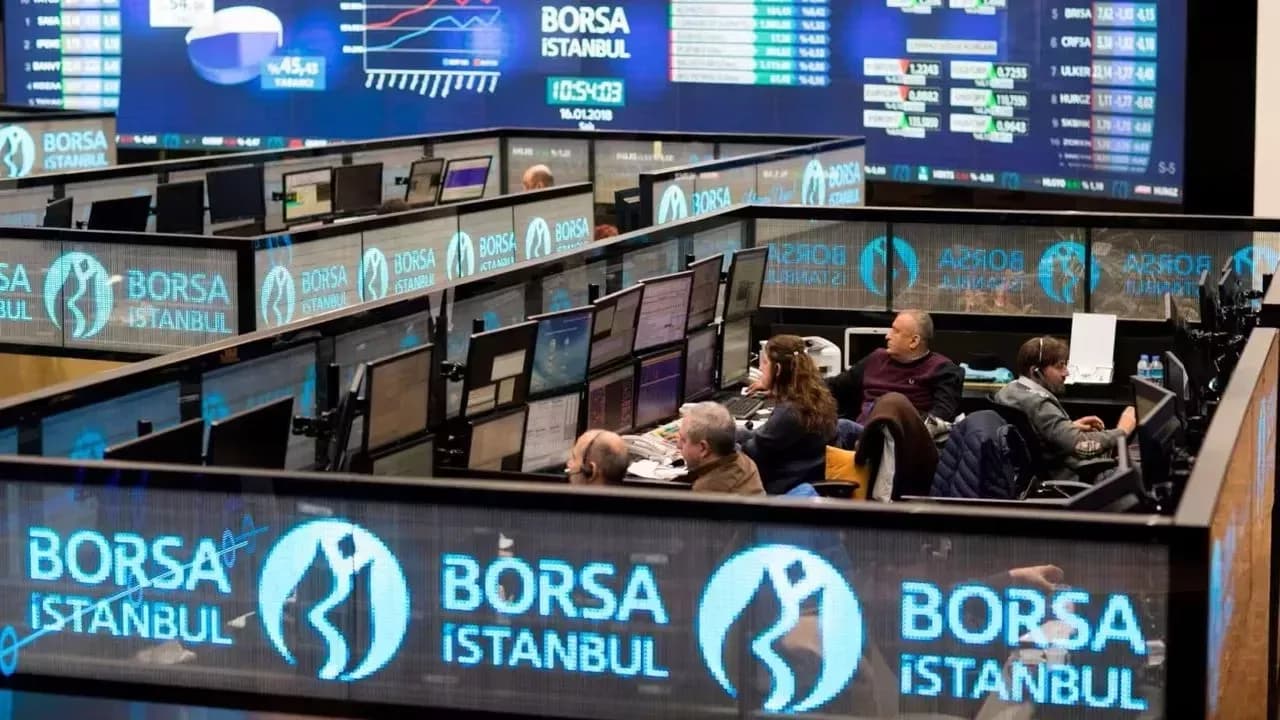 Borsa Cuma Gününü Yükselişle Tamamladı, Bitcoin Yeniden Toparlandı