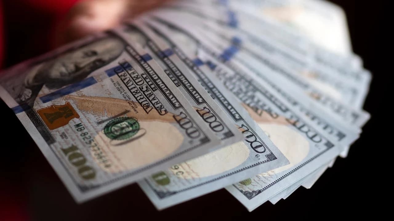 Döviz piyasalarında dolar üstünlüğü sürüyor